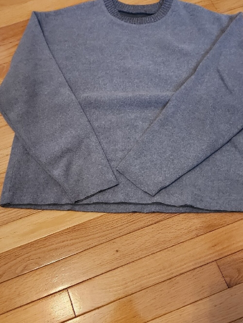 Zara Women's Crewneck Sweater - Picture 4 of 4